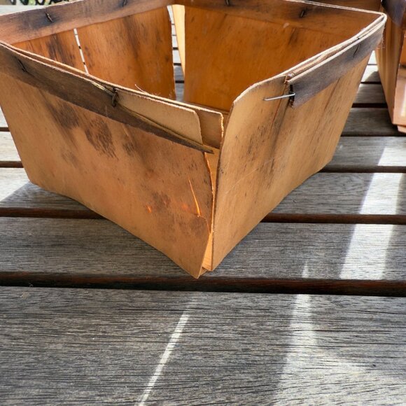 Vintage Handmade Rustic Wooden Berry 4 Basket Carrier Farmhouse Decor - Picture 13 of 16